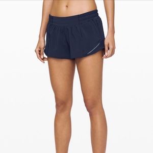 Lululemon Navy Hotty Hot Short 2.5